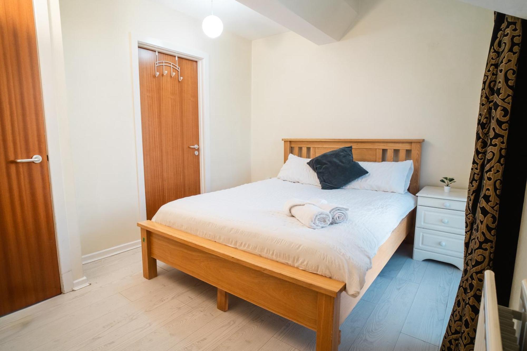Central Duplex Apartment In Belfast City Centre Extérieur photo