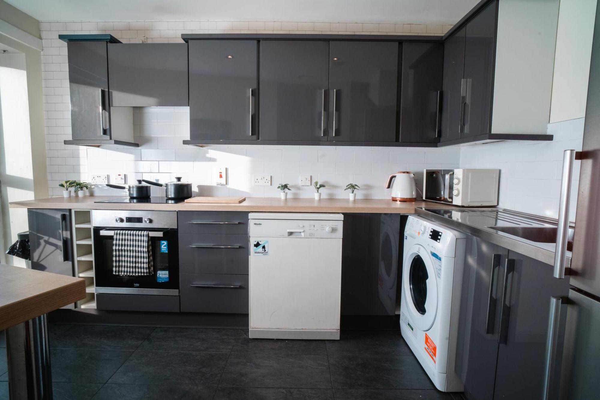 Central Duplex Apartment In Belfast City Centre Extérieur photo